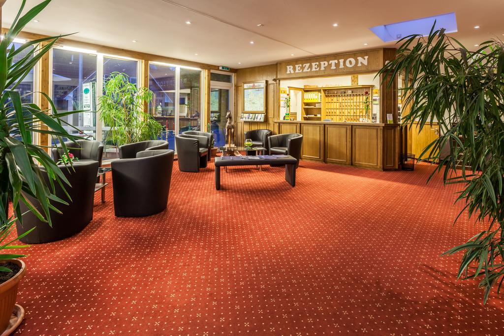 Landhotel Zur Linde Verden an der Aller Exterior photo